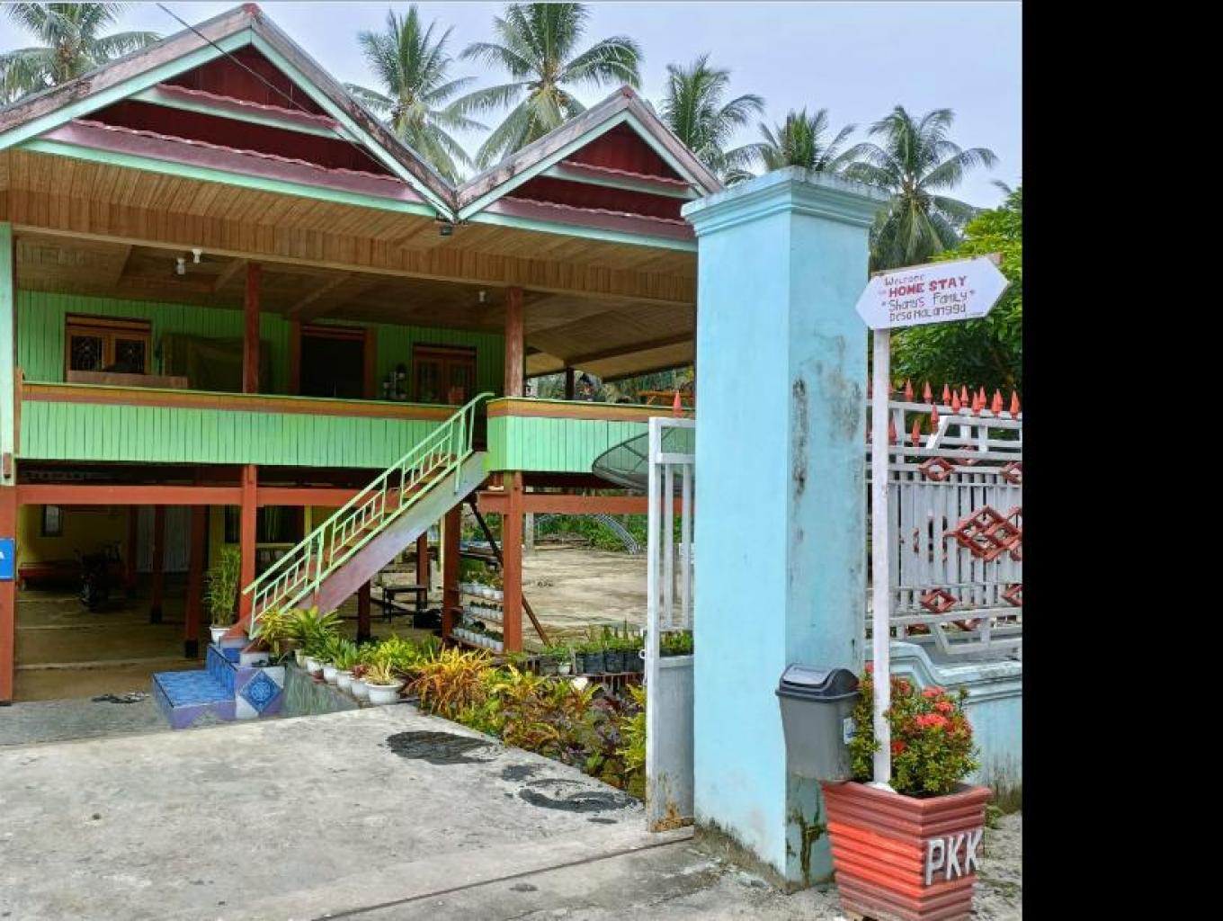 Shany Homestay