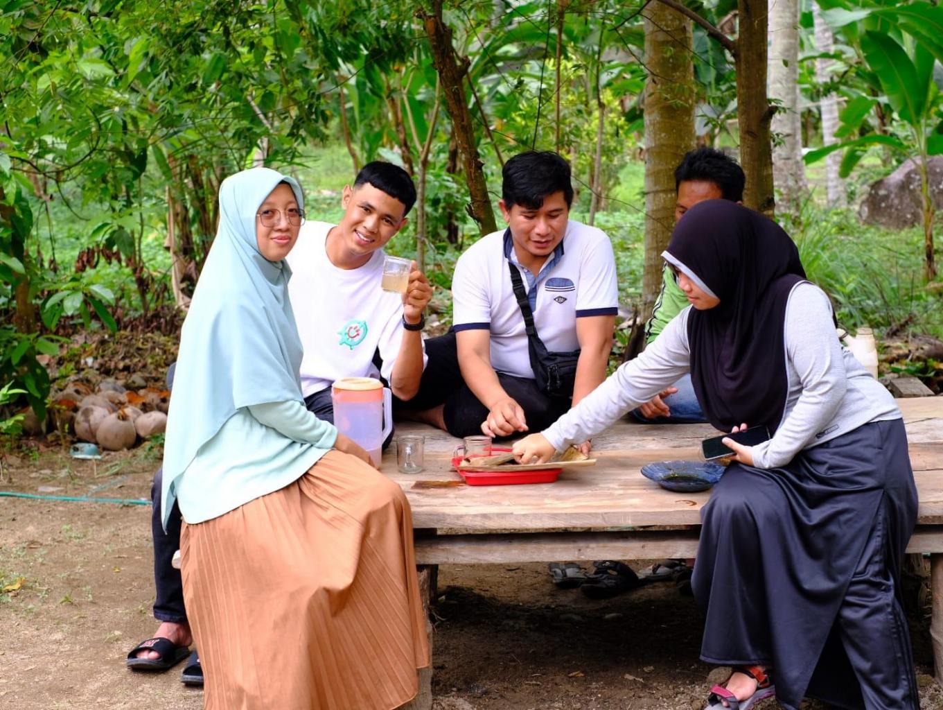 Tua' Manis (Air Nira) & Gula Merah